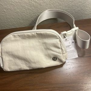 NWT Lululemon Everywhere Belt Bag in white!